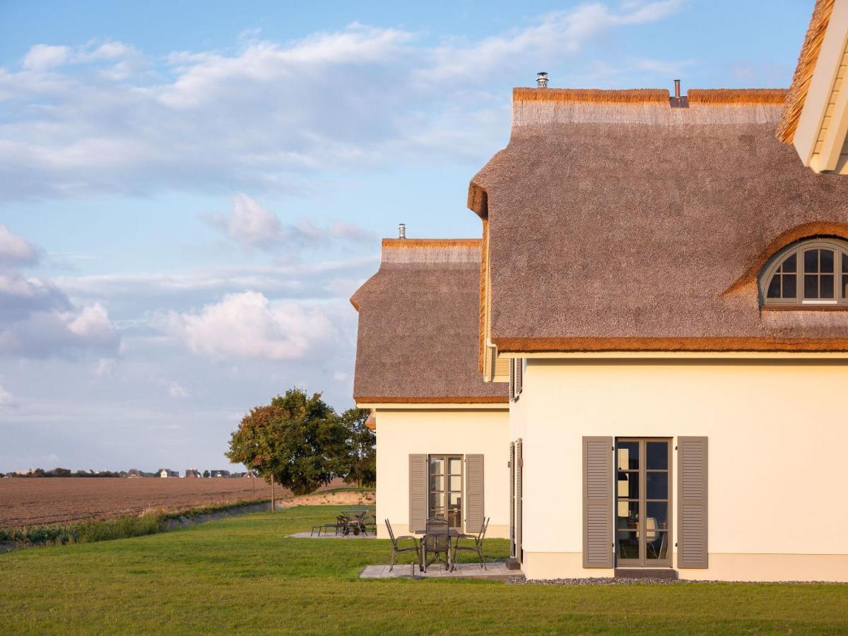 Reetland Am Meer - Premium Reetdachvilla Mit 2 Schlafzimmern, Sauna Und Kamin E04 Dranske Exteriör bild